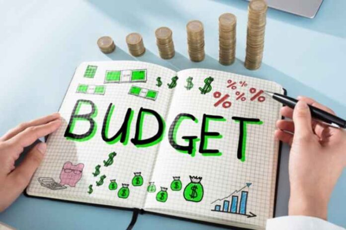 5 Tips and Tricks on How to Budget Money for Beginners