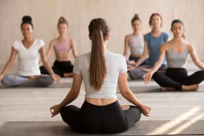 This Is How Much You Will Make as a Yoga Instructor